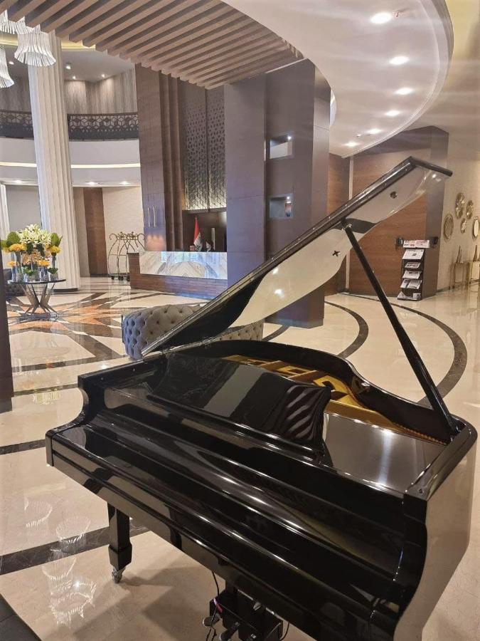 Van Royal Hotel Erbil Exterior foto